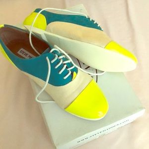 Steve Madden Taxxi Yellow Multi shoes